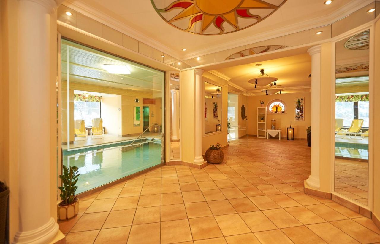 Wohlfuehlresort Und Feriengut Martinerhof Санкт-Мартин-ам-Тенненгебирге Экстерьер фото